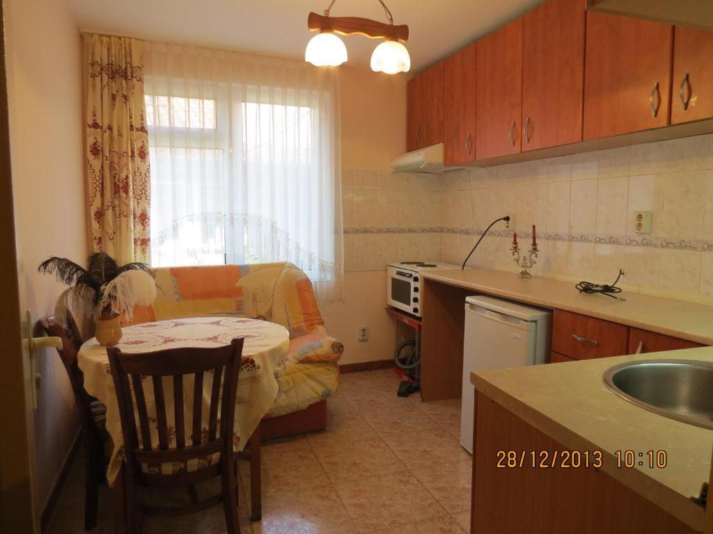 Family Hotel Lebed Nesebăr Cameră foto